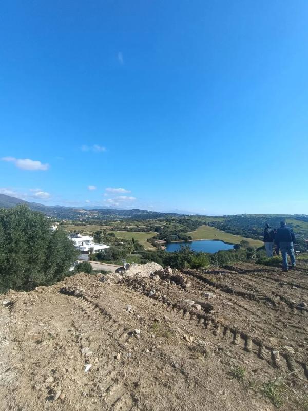 Участок земли на продажу в Эстепона, Малага photo 1