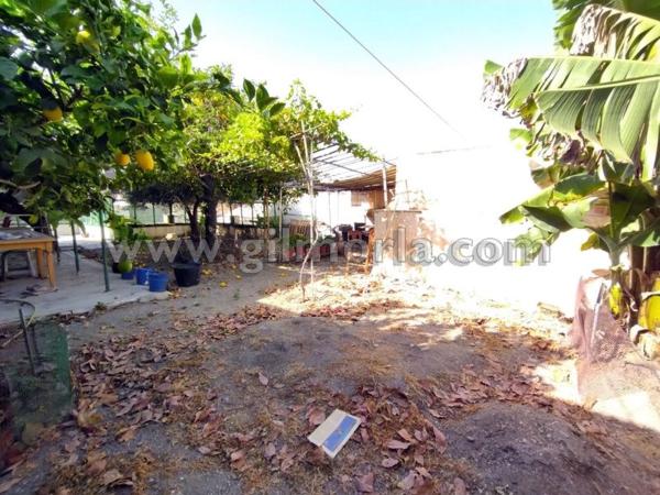 Terreno en calle Calzadilla Herrera thumbnail 1