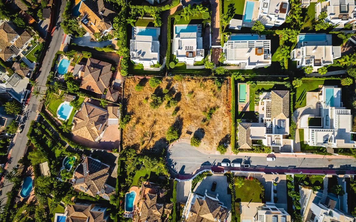 Terreno en venta en Marbella, Malaga photo 3