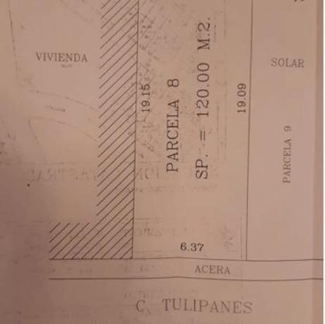 Terreno en calle Tulipanes, 8 photo 2