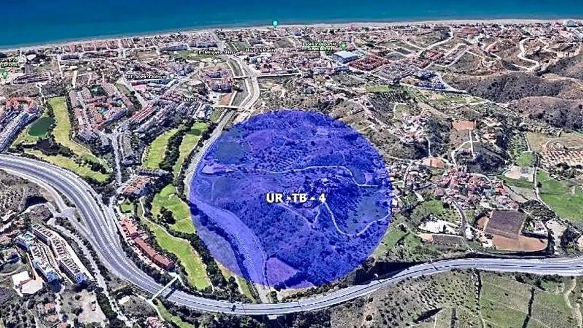 Land for sale in Rincón de la Victoria, Malaga photo 1