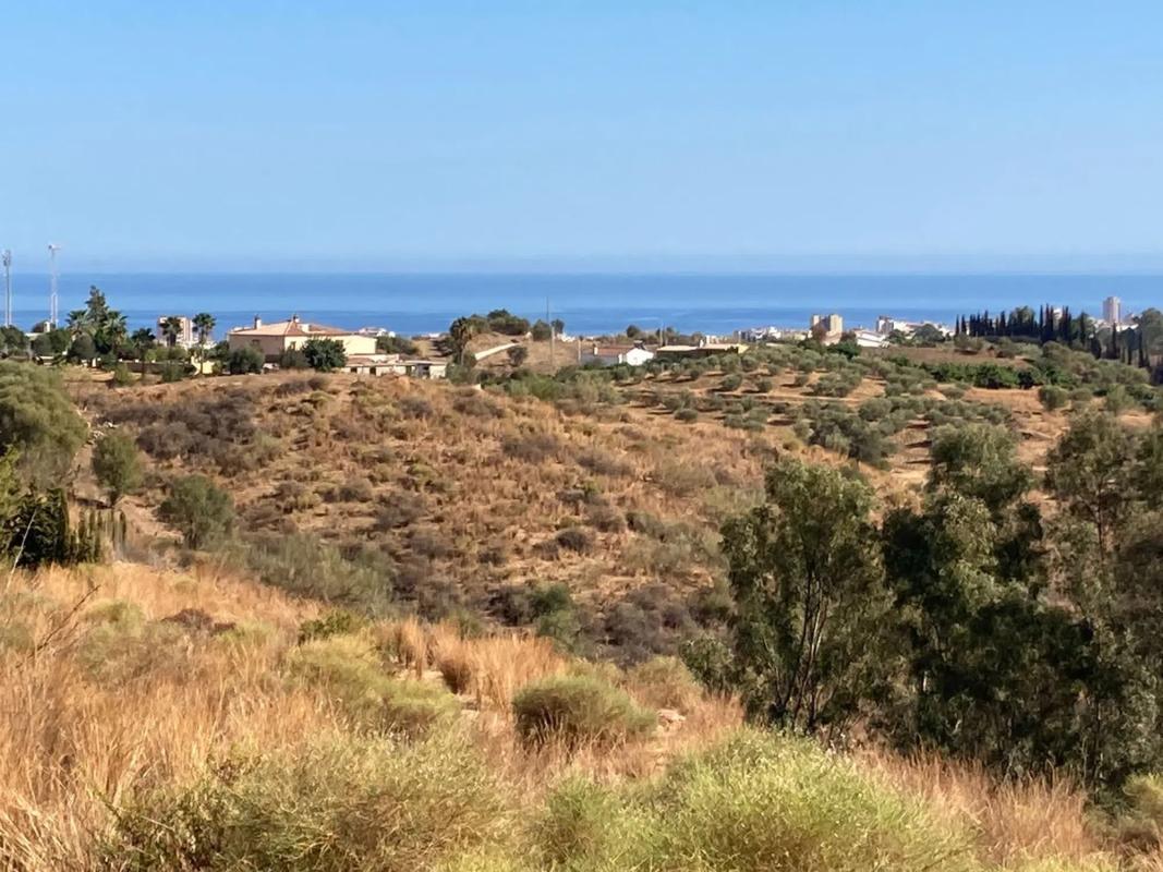 Terreno en venta en Mijas, Malaga photo 1