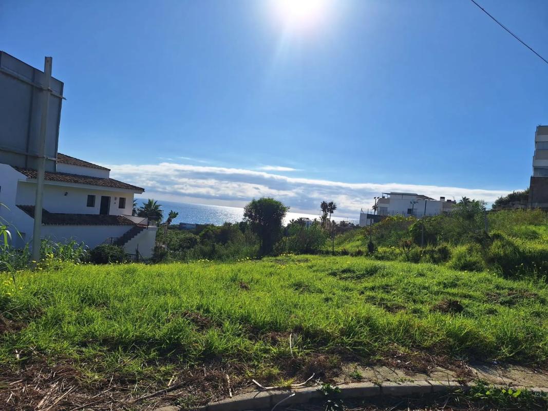 Terreno en venta en Estepona, Malaga photo 4