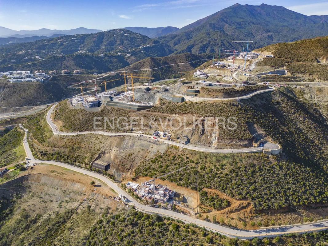 Terreno en venta en Benahavís, Malaga photo 4