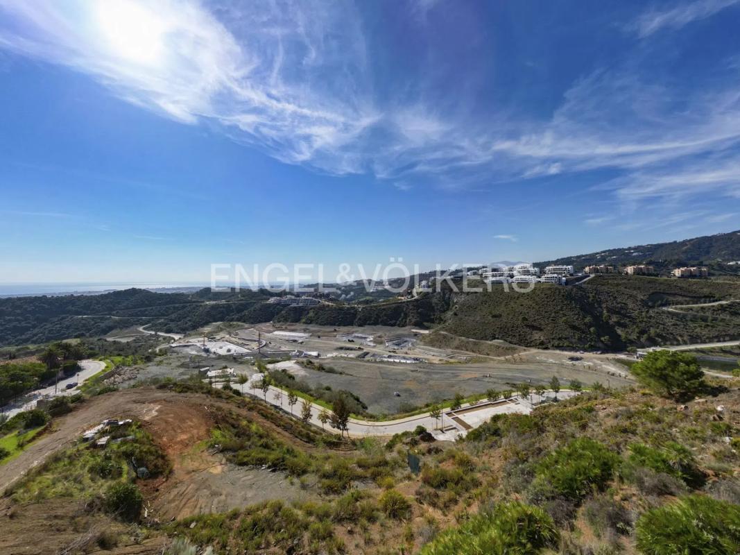 Terreno en venta en Benahavís, Malaga photo 2
