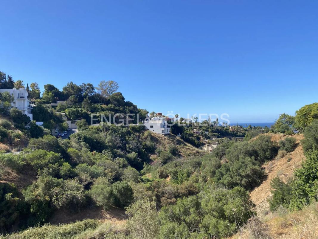 Terreno en venta en Marbella, Malaga photo 3