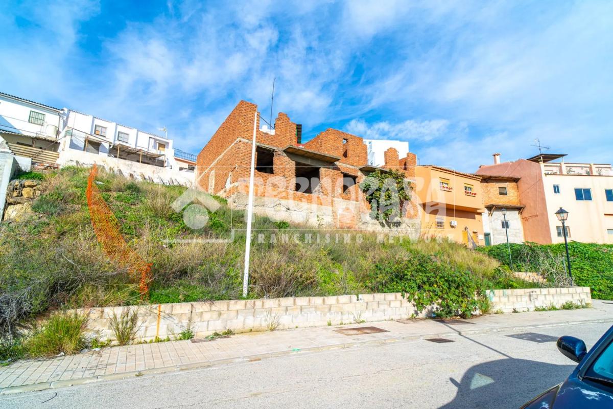 Terreno en venta en Vélez-Malaga, Malaga photo 2