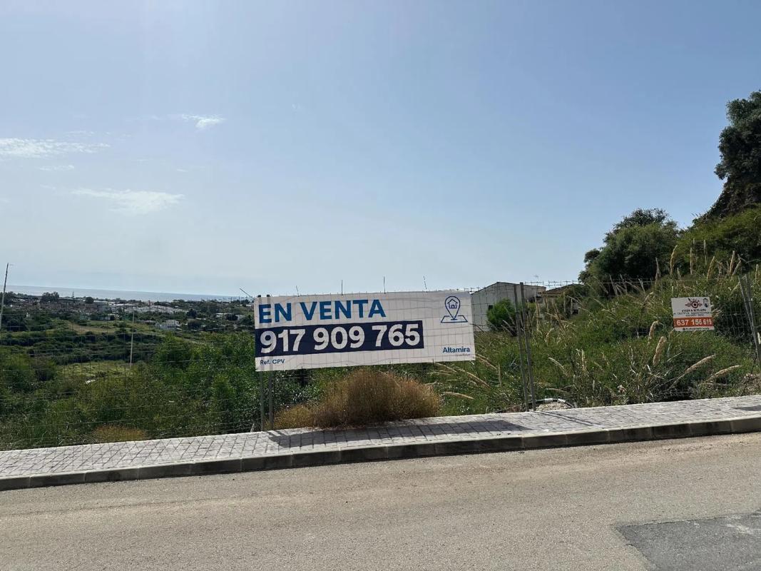 Land for sale in Benahavís, Malaga photo 3