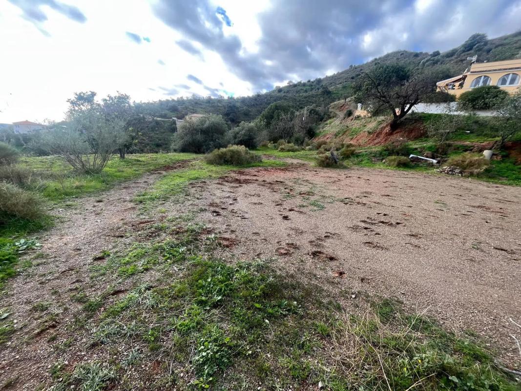 Działka na sprzedaż w Málaga, Malaga photo 3