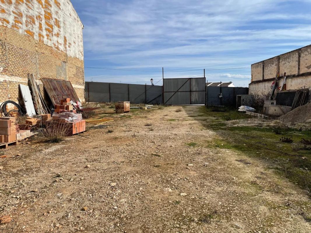 Land for sale in Mollina, Malaga photo 1