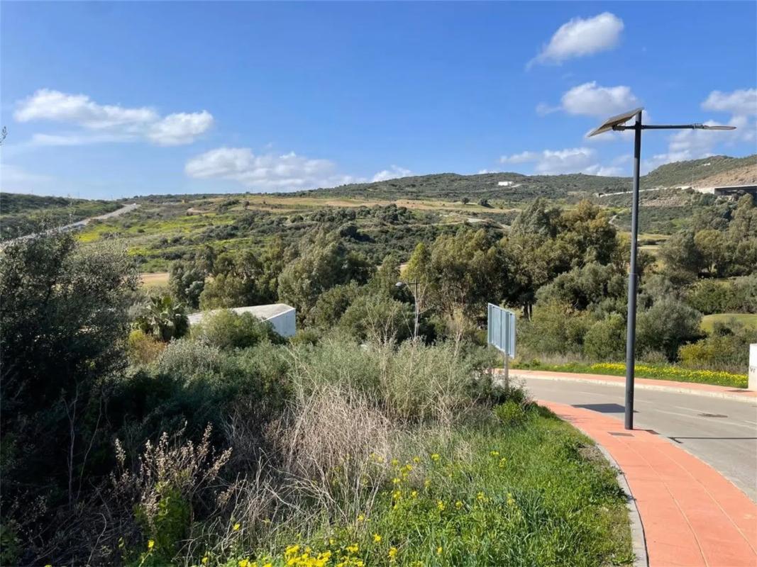 Terreno en venta en Estepona, Malaga photo 4
