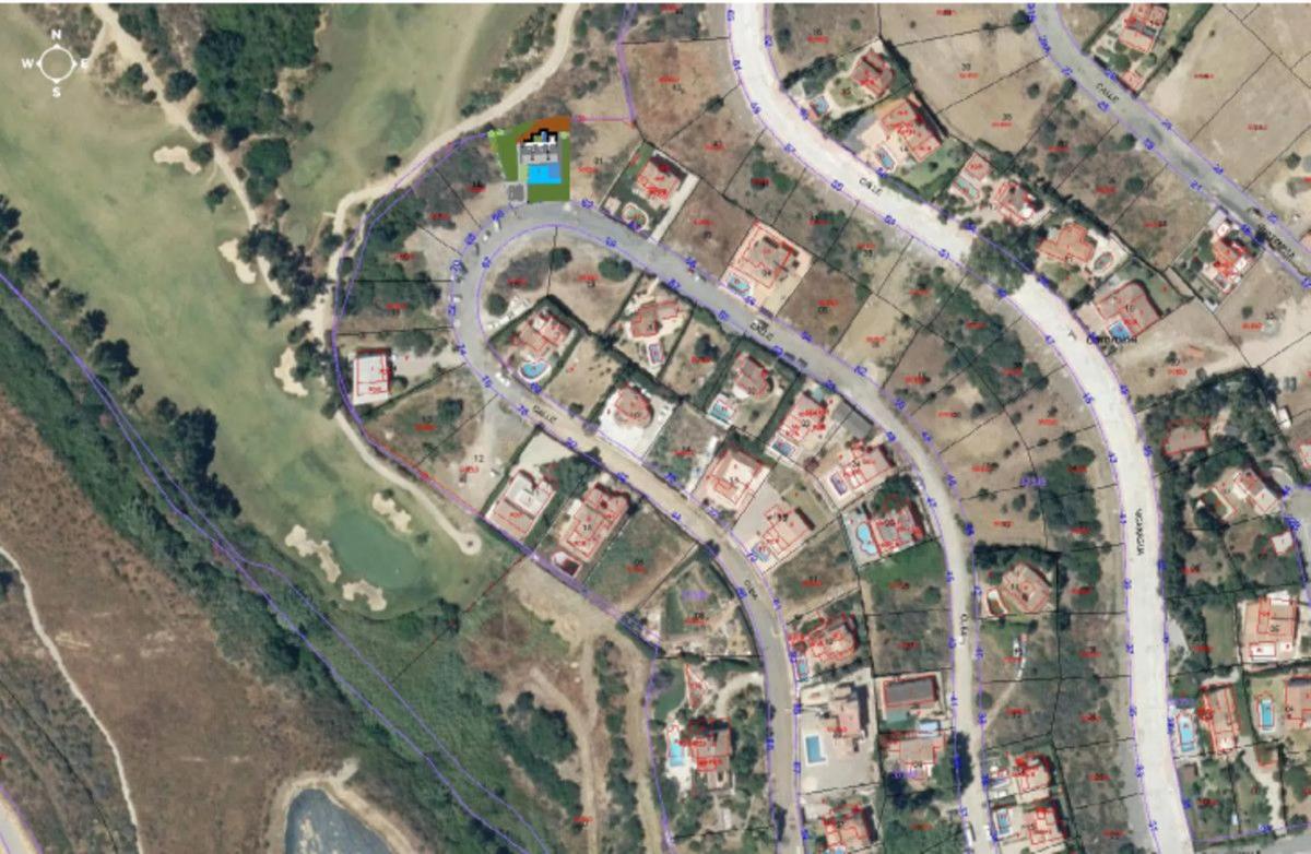 Terreno en venta en Estepona, Malaga photo 5