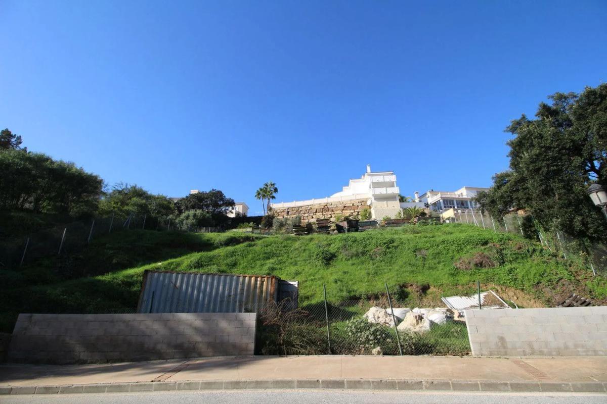 Terreno en venta en Marbella, Malaga photo 2