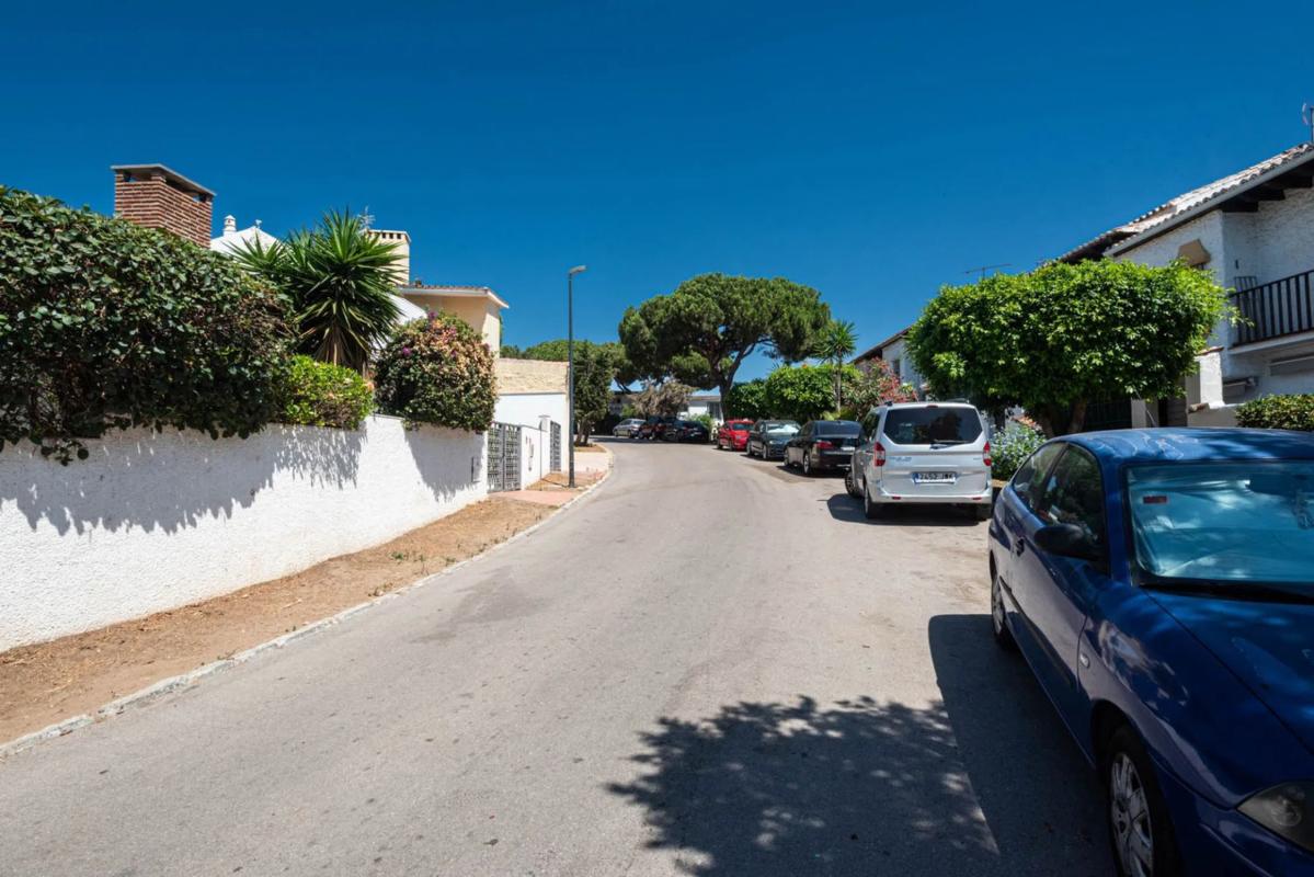 Terreno en venta en Marbella, Malaga photo 4