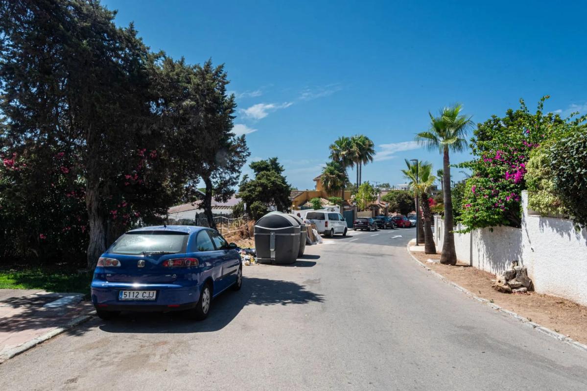 Terreno en venta en Marbella, Malaga photo 5