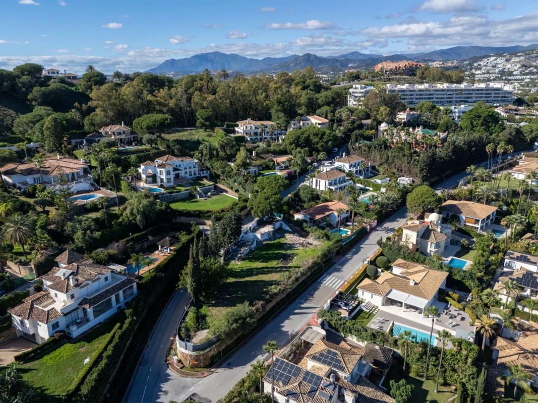 Land for sale in Marbella, Malaga photo 3