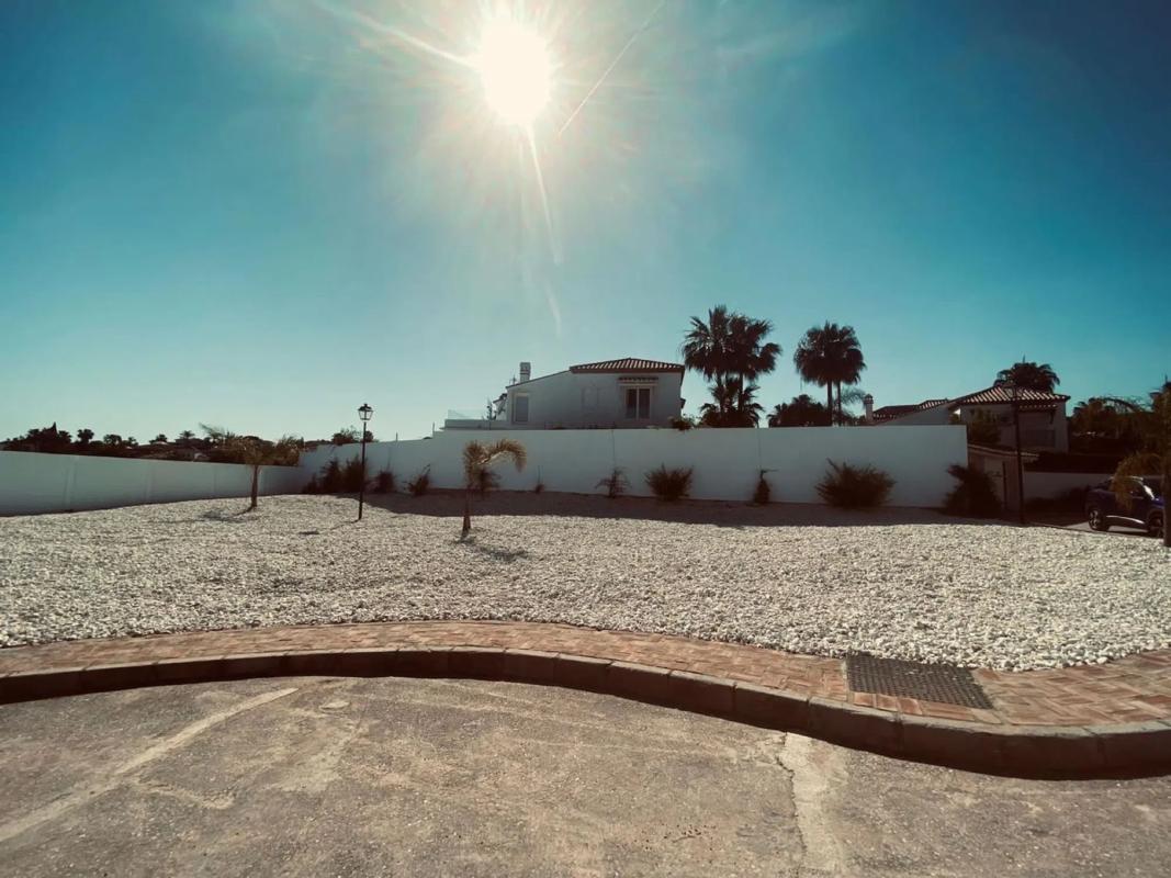 Terreno en venta en Marbella, Malaga photo 2