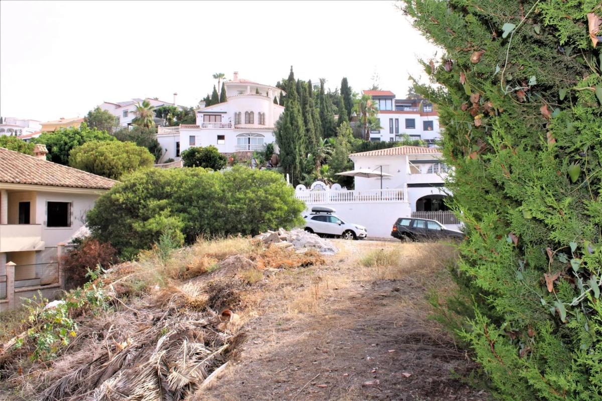 Land for sale in Rincón de la Victoria, Malaga photo 2
