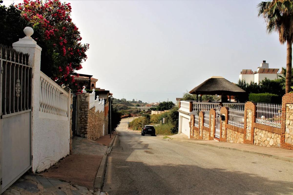 Land for sale in Rincón de la Victoria, Malaga photo 3