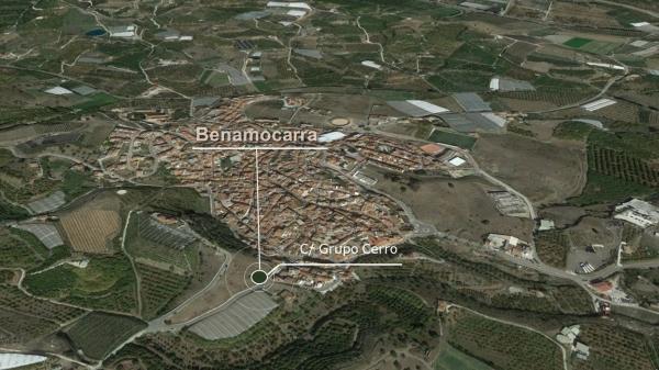 Terreno en calle Terreno Ur-3a photo 2