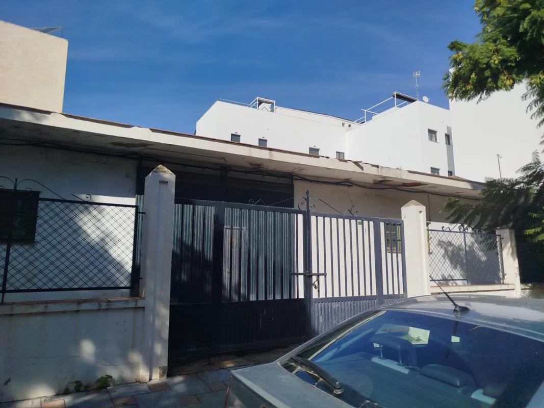 Terreno en venta en Fuengirola, Malaga photo 3
