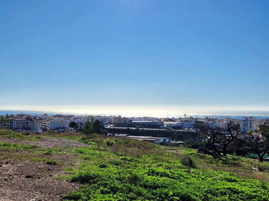 Terreno en venta en Nerja, Malaga photo 2