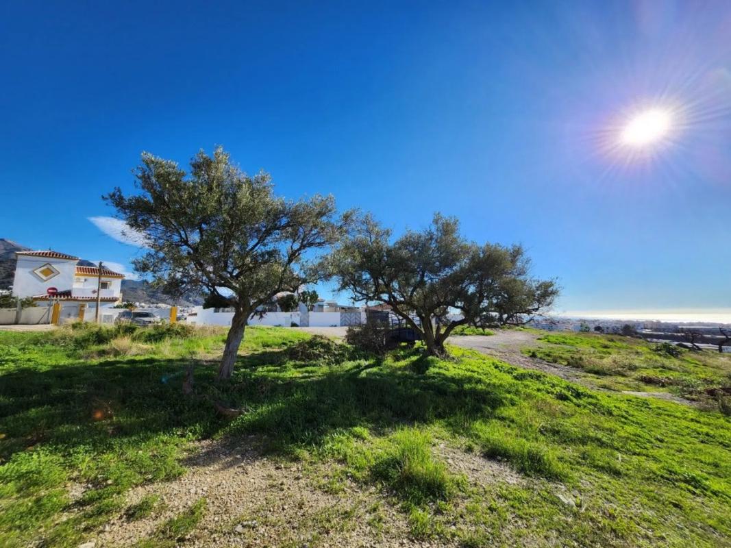 Terreno en venta en Nerja, Malaga photo 3