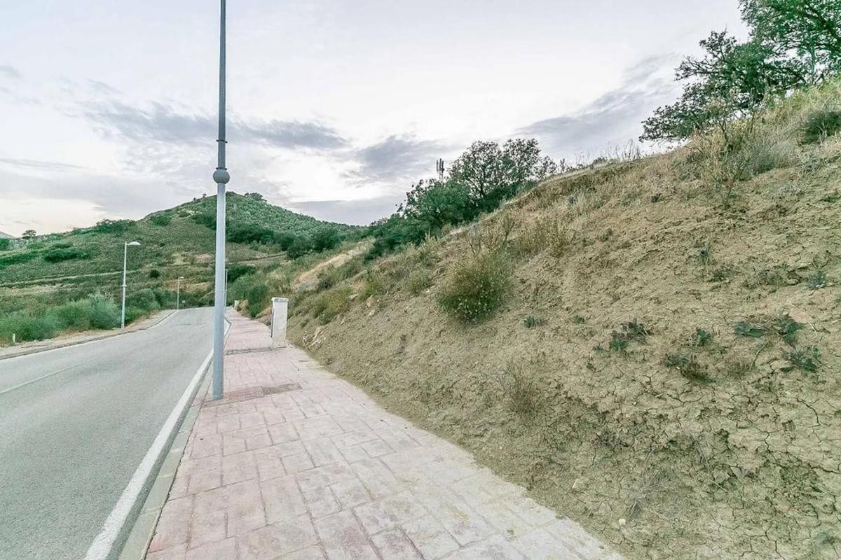 Land for sale in Antequera, Malaga photo 3