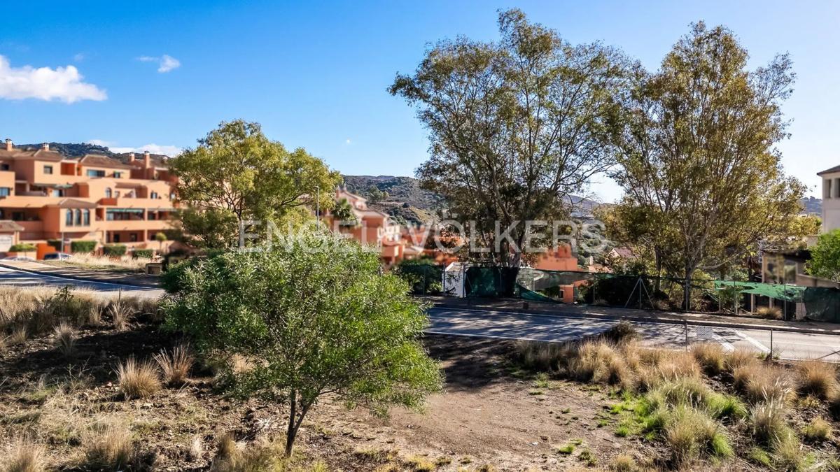 Terreno en venta en Marbella, Malaga photo 5