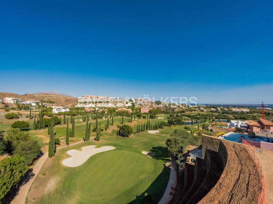 Terreno en venta en Benahavís, Malaga photo 4