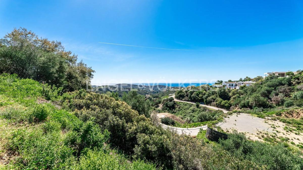 Terreno en venta en Benahavís, Malaga photo 3