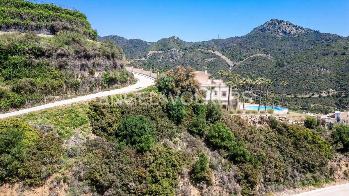 Terreno en venta en Benahavís, Malaga photo 4