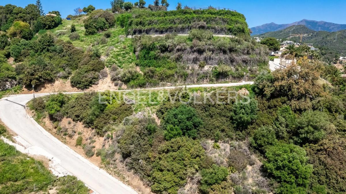 Terreno en venta en Benahavís, Malaga photo 5