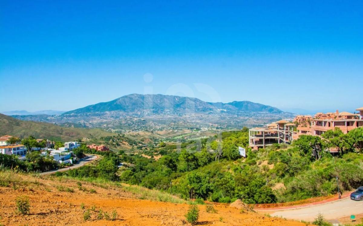 Terreno en venta en Ojén, Malaga photo 1