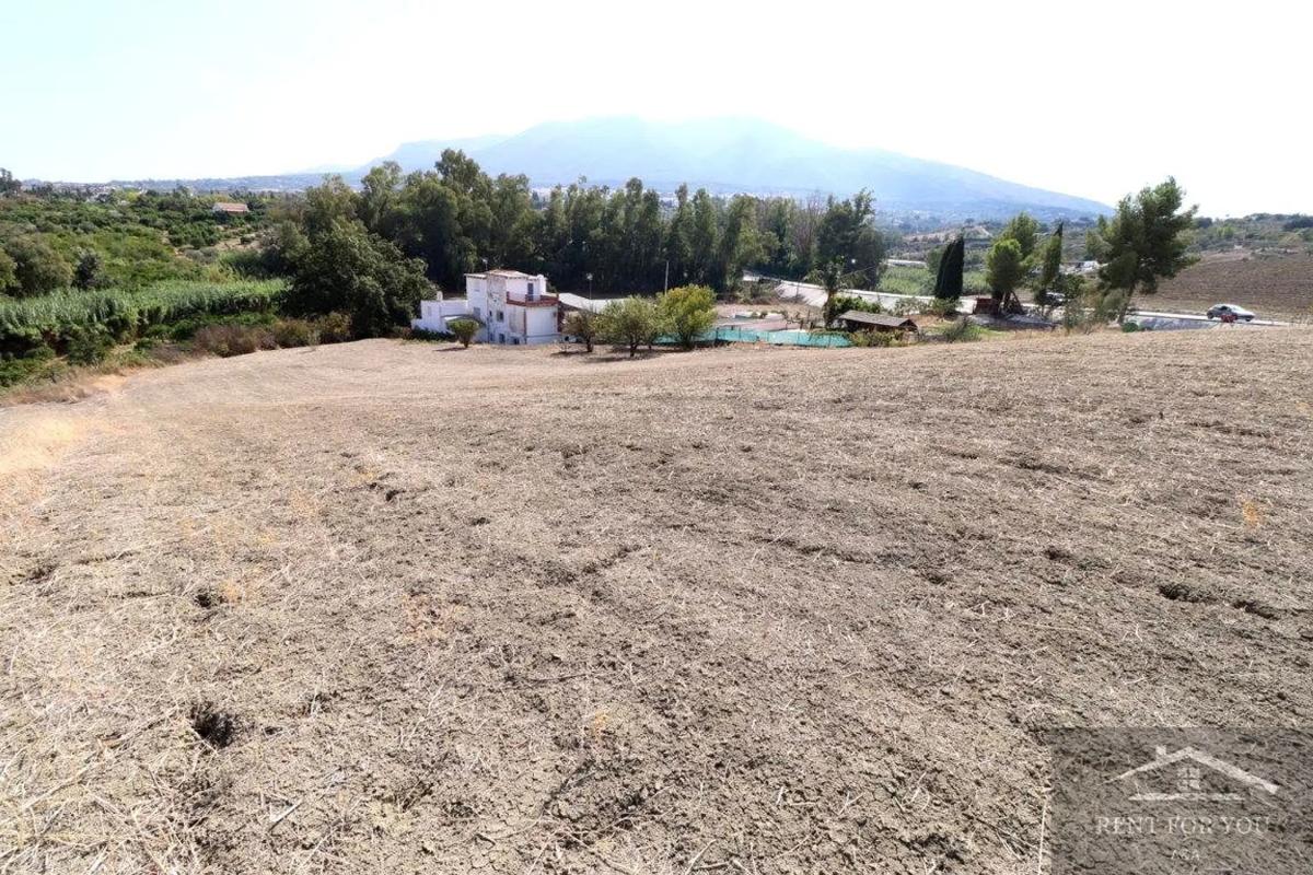 Terreno en venta en Alhaurín el Grande, Malaga photo 5