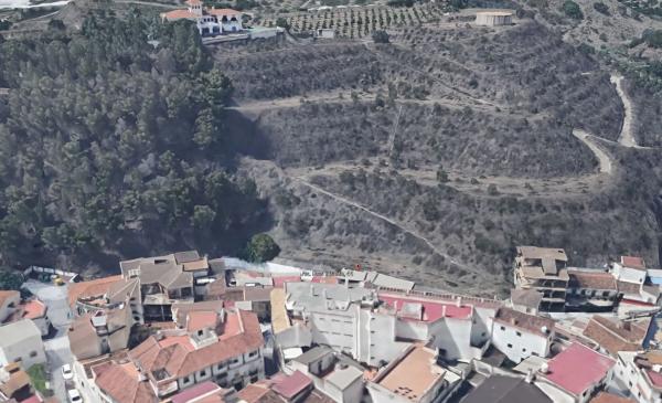 Terreno en avenida Blas Infante photo 3