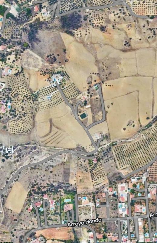 Land for sale in Alhaurín de la Torre, Malaga photo 1