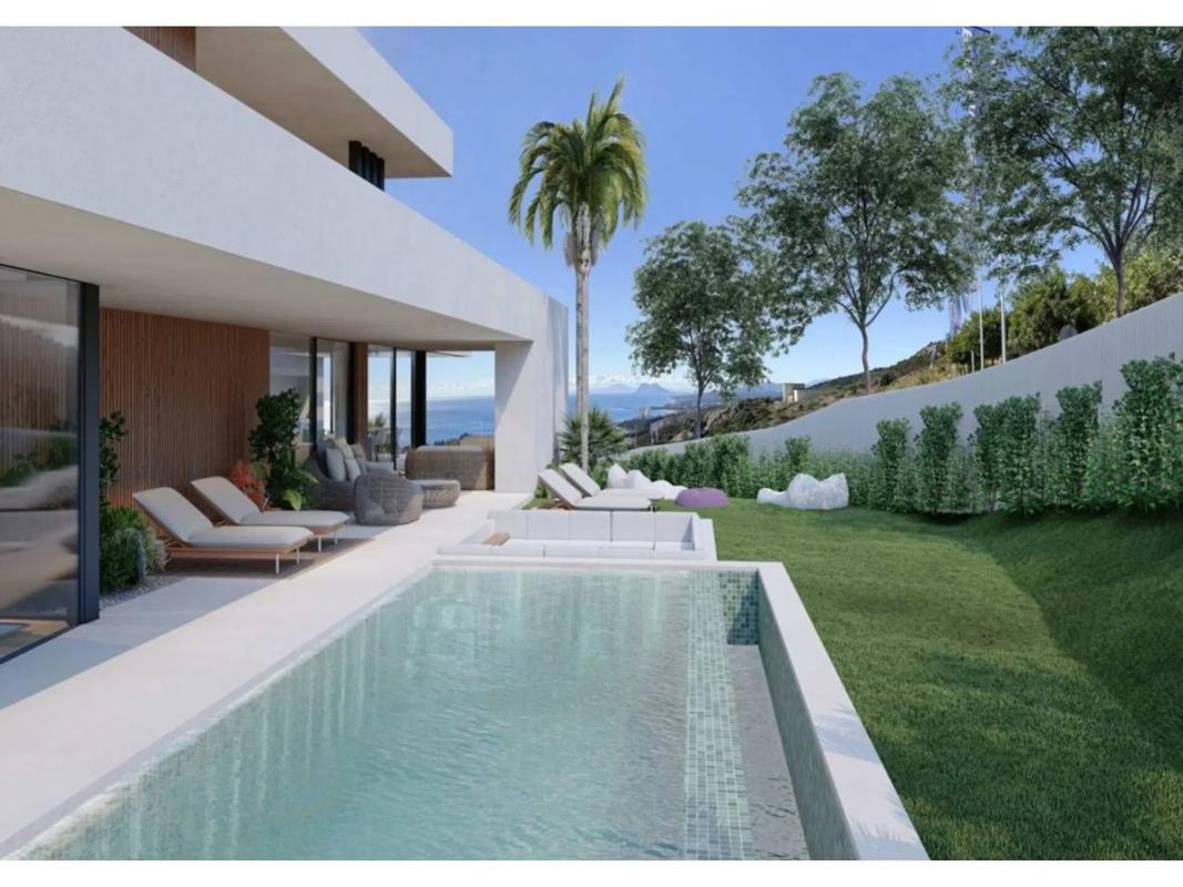 Terreno en venta en Manilva, Malaga photo 1