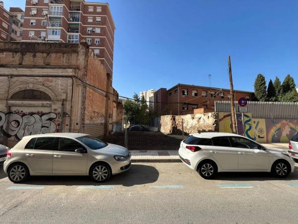 Terreno en Barrio Perchel norte thumbnail 2