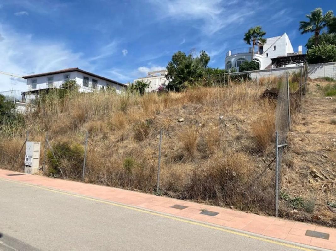 Terreno en venta en Estepona, Malaga photo 4