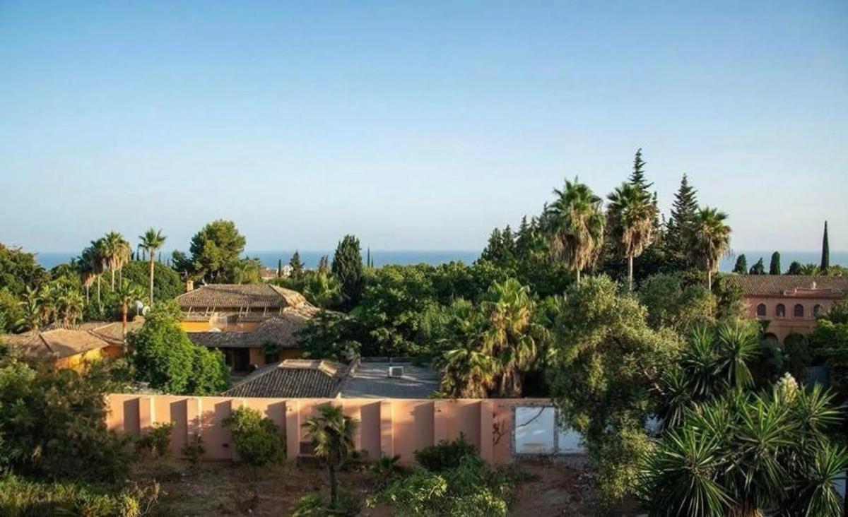 Terreno en venta en Marbella, Malaga photo 3