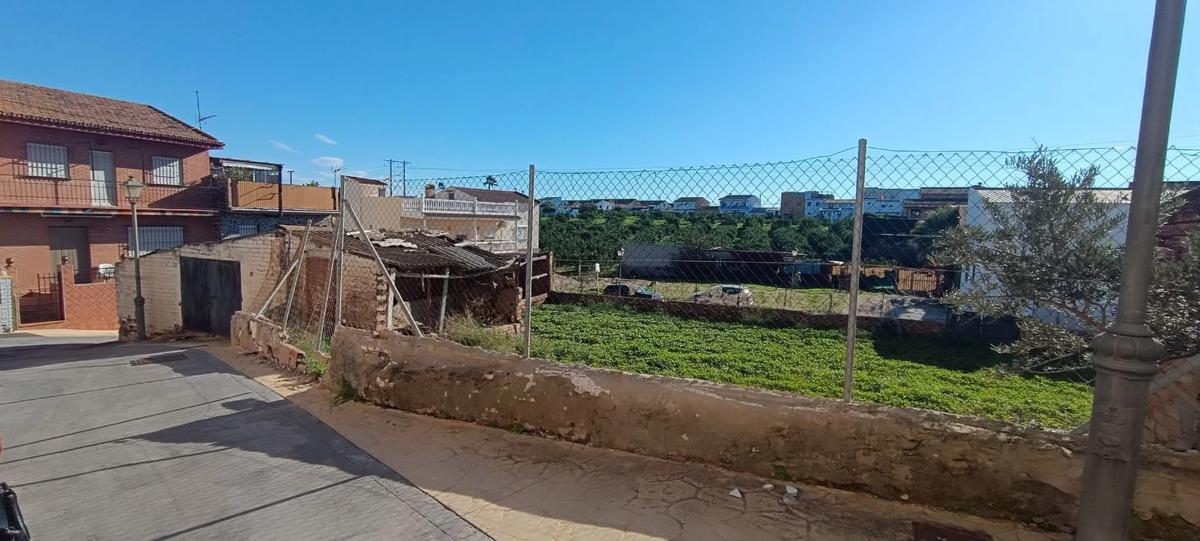 Terreno en venta en Alhaurín de la Torre, Malaga photo 2