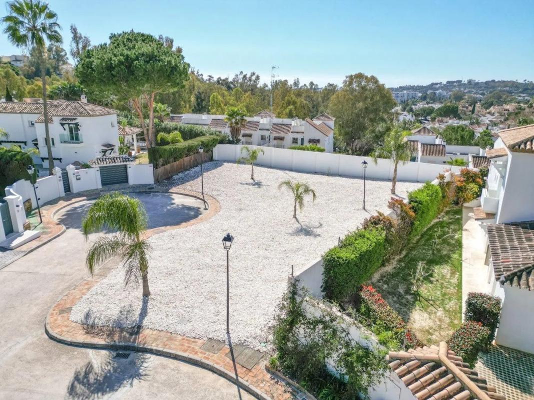 Terreno en venta en Marbella, Malaga photo 5