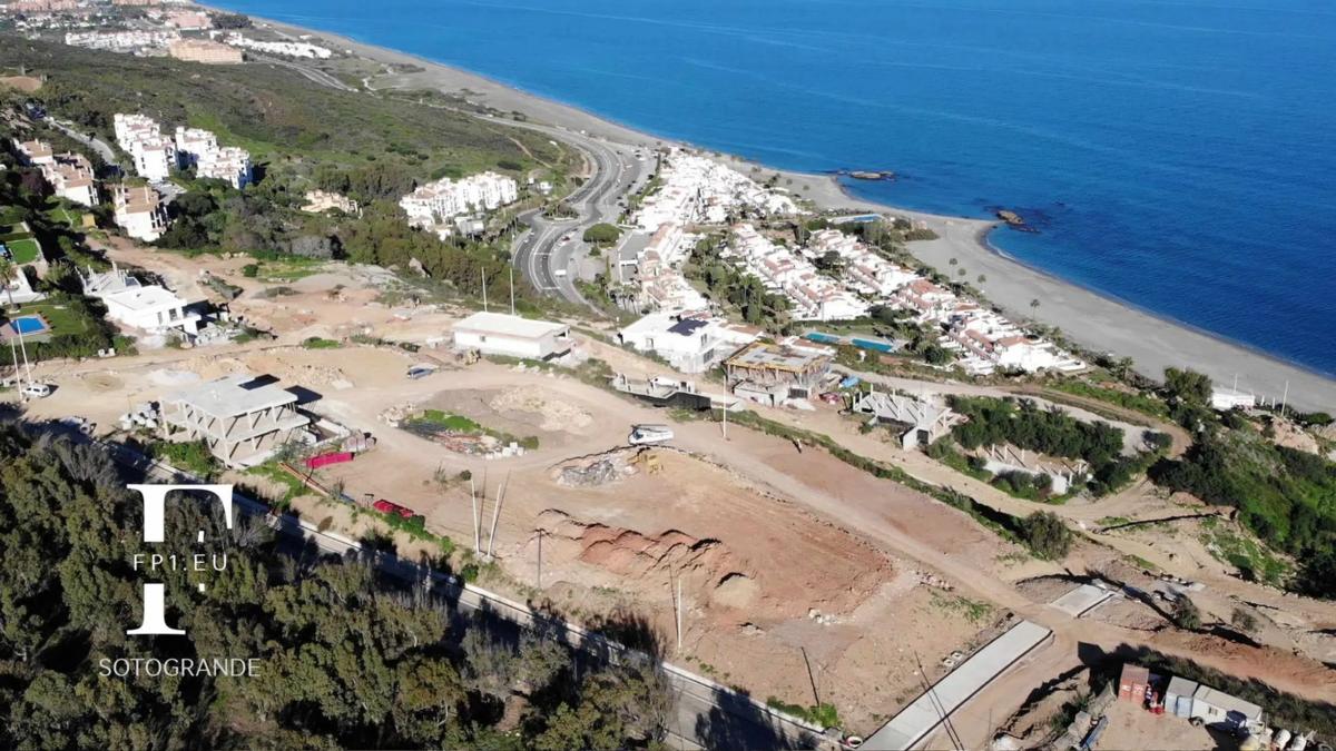 Terreno en venta en Manilva, Malaga photo 2