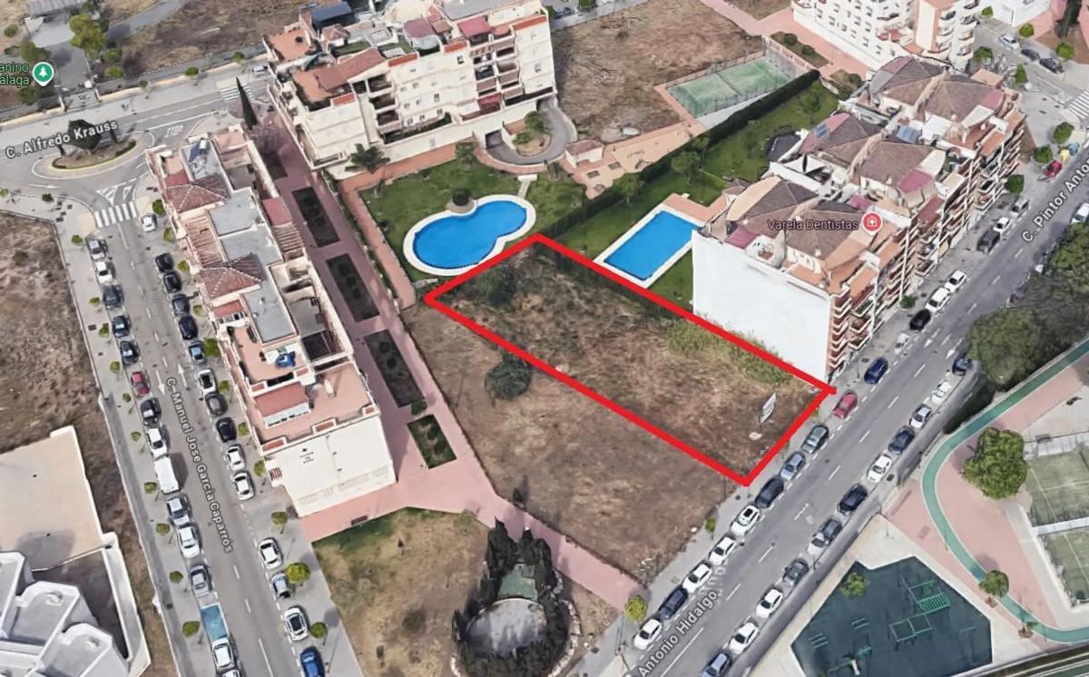 Terreno en venta en Vélez-Malaga, Malaga photo 1