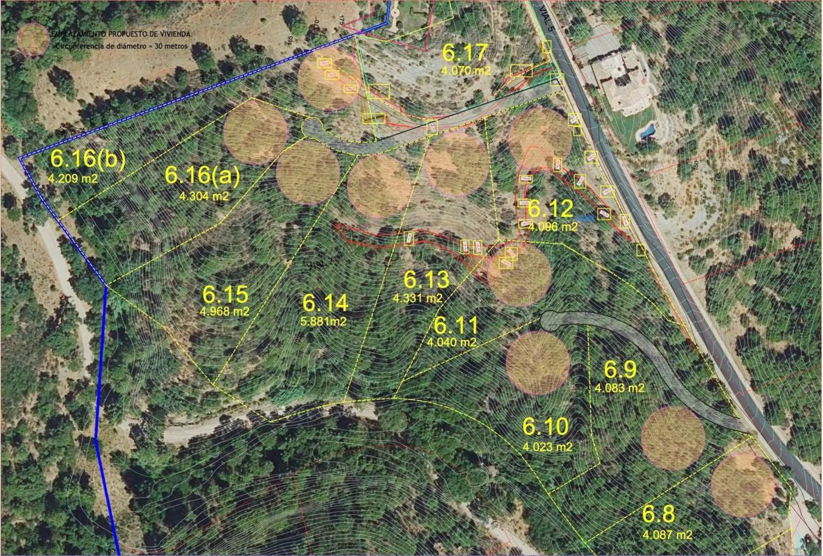 Terreno en venta en Benahavís, Malaga photo 2