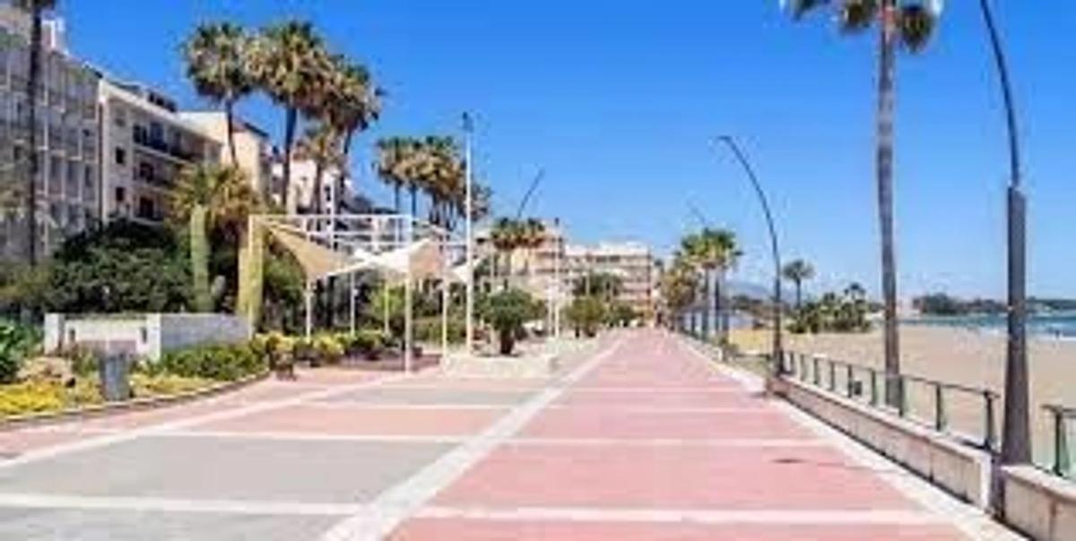 Land for sale in Estepona, Malaga photo 1