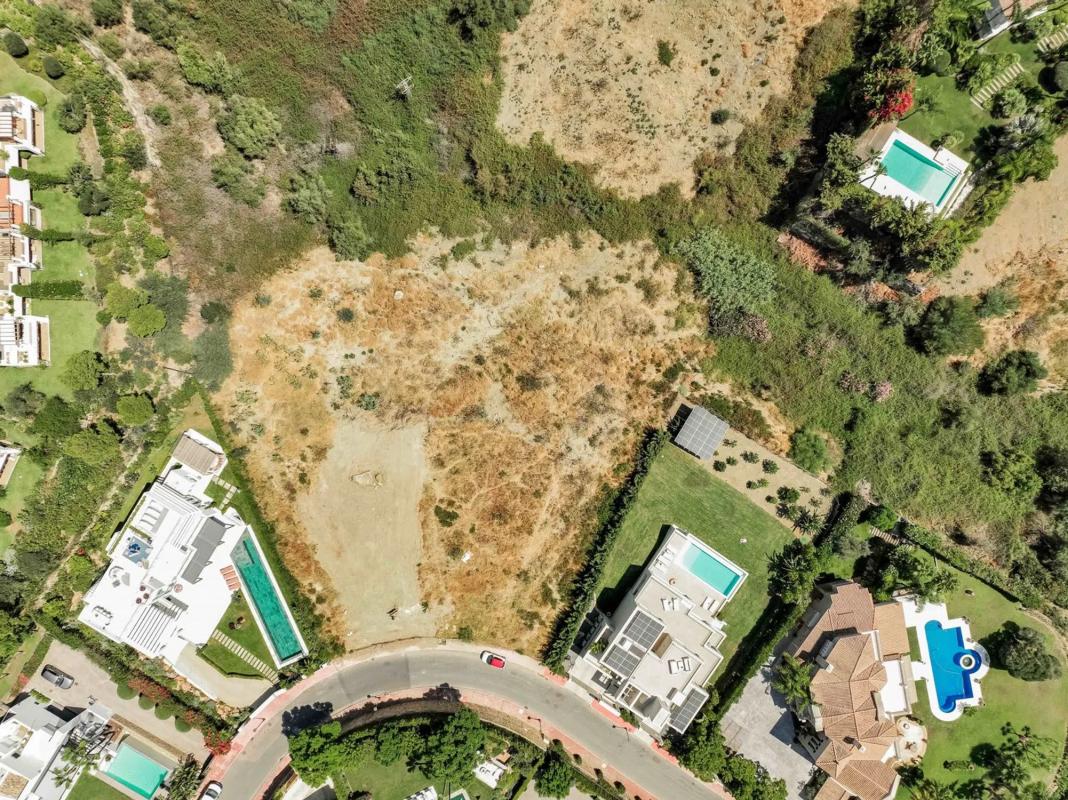 Terreno en venta en Marbella, Malaga photo 3