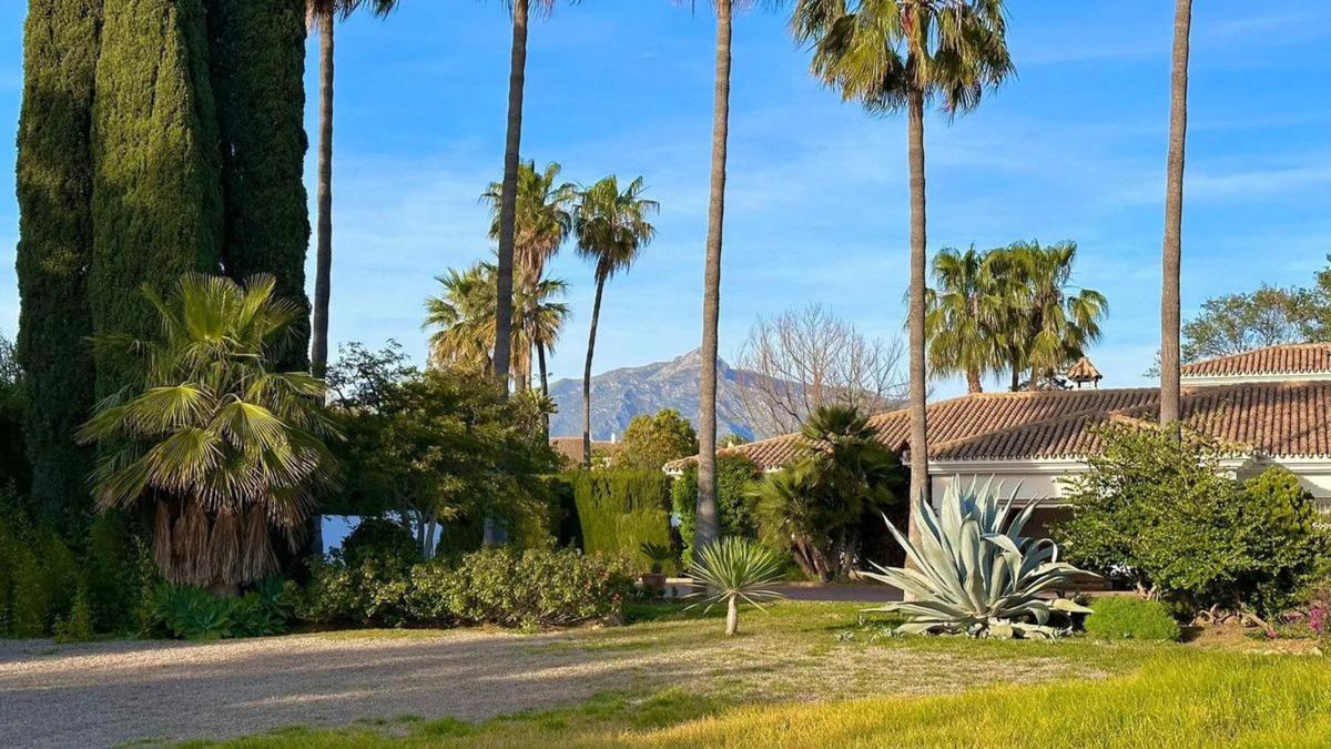 Terreno en venta en Marbella, Malaga photo 1
