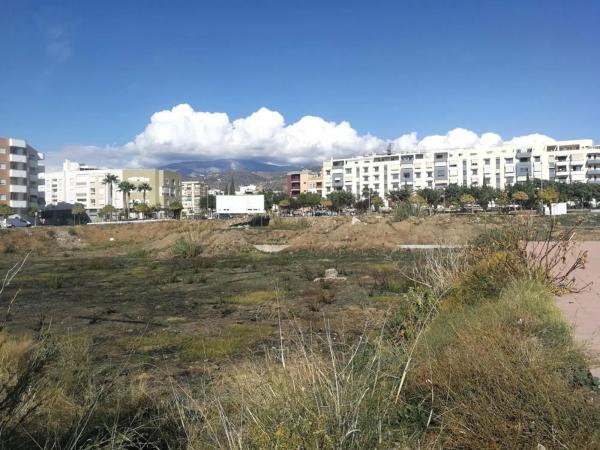 Terreno en Urbanizacion Ensanche i photo 4